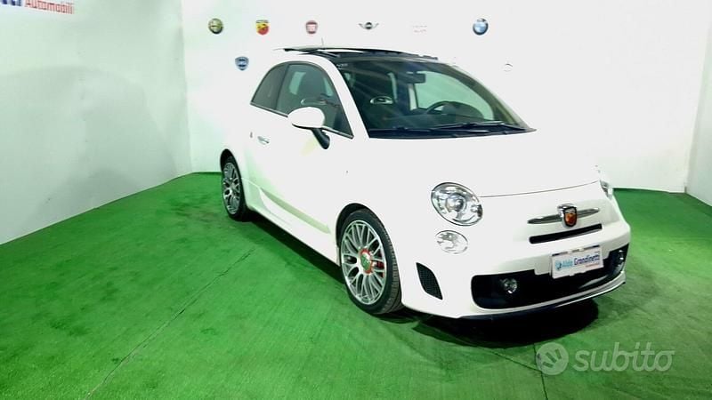 Usata Abarth 500 Custom 135 CV (99 kW) 2012 Bianco Utilitaria