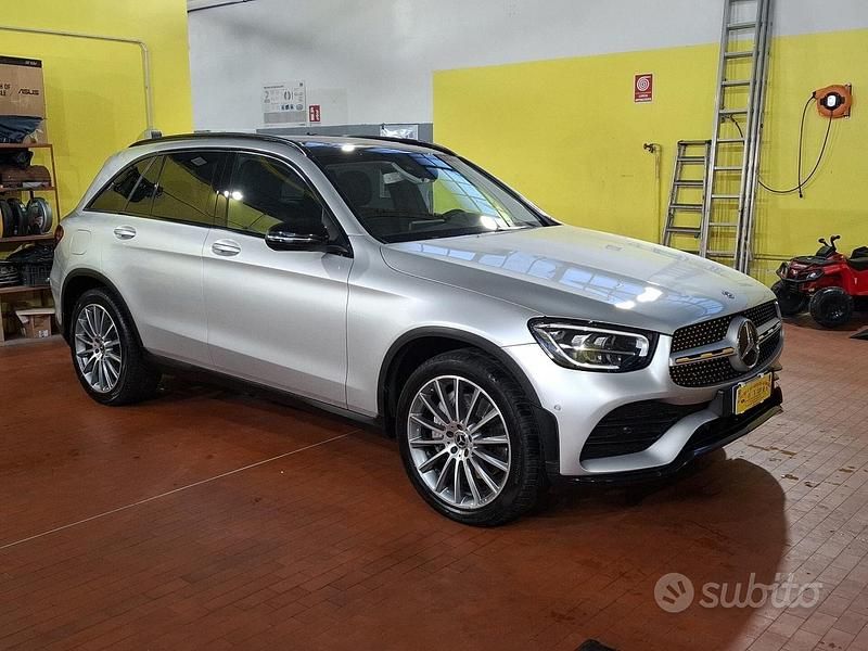 Usata Mercedes GLC220 Premium Plus 194 CV (142 kW) 2020 Grigio SUV