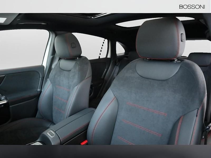 Nuova Mercedes GLA200 AMG Line Premium 150 CV (110 kW) 2025 Bianco SUV