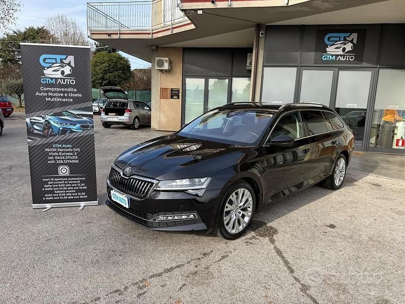 Nero Usata 2020 Skoda Superb Executive Station wagon | 19.900 € (Buon prezzo) - Immagine 1/4