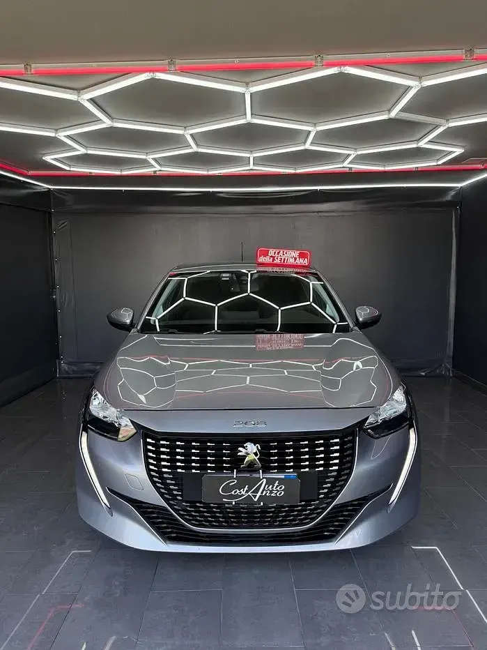 Usata Peugeot 208 Allure 75 CV (55 kW) 2020 Grigio Utilitaria
