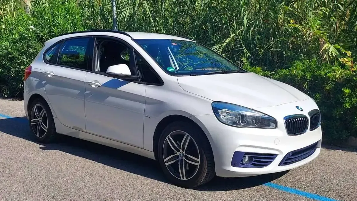 Usata BMW 220 Active Tourer Sport Line 190 CV (139 kW) 2016 Bianco Monovolume