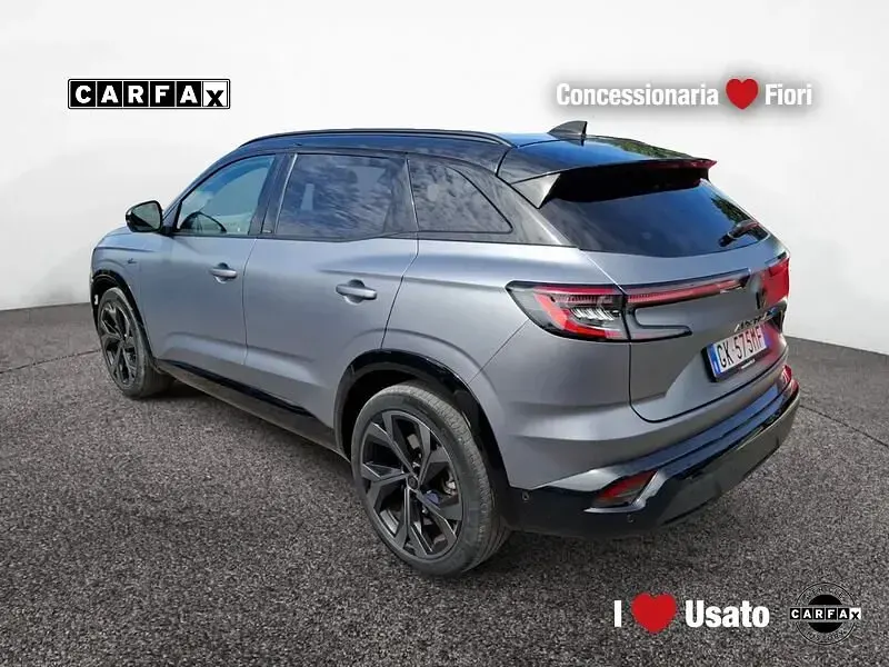 Usata Renault Austral Iconic Esprit Alpine 199 CV (146 kW) 2023 Grigio SUV
