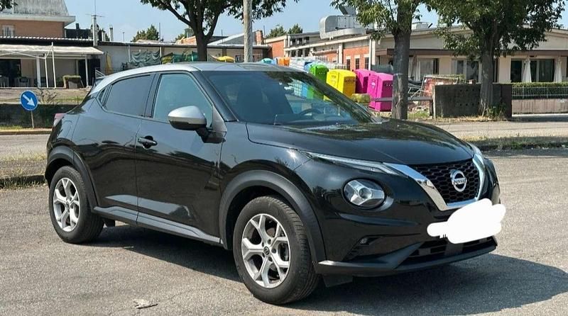 Usata Nissan Juke N-Connecta 114 CV (83 kW) 2021 Nero SUV