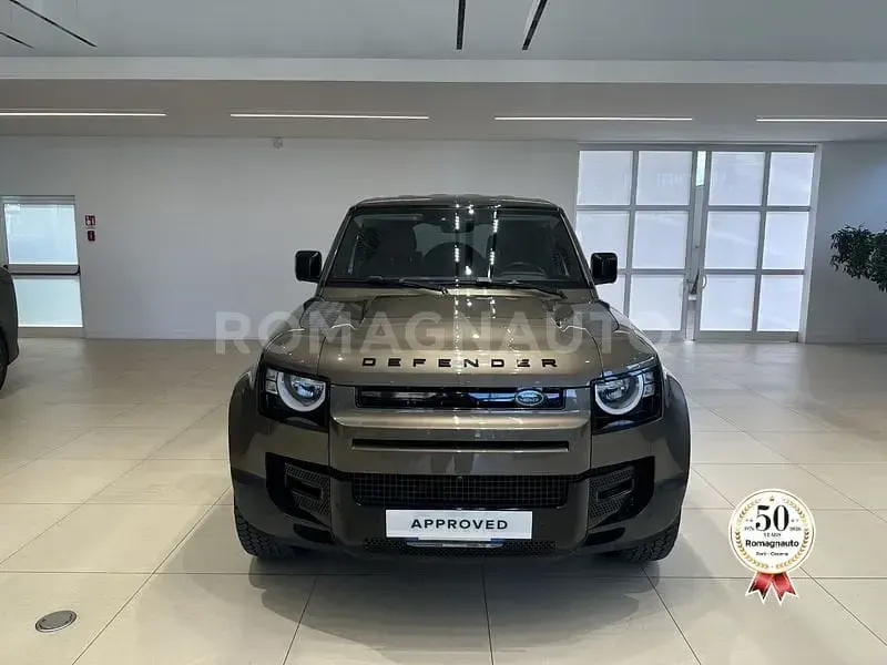 Usata Land Rover Defender S 241 CV (177 kW) 2021 Marrone SUV