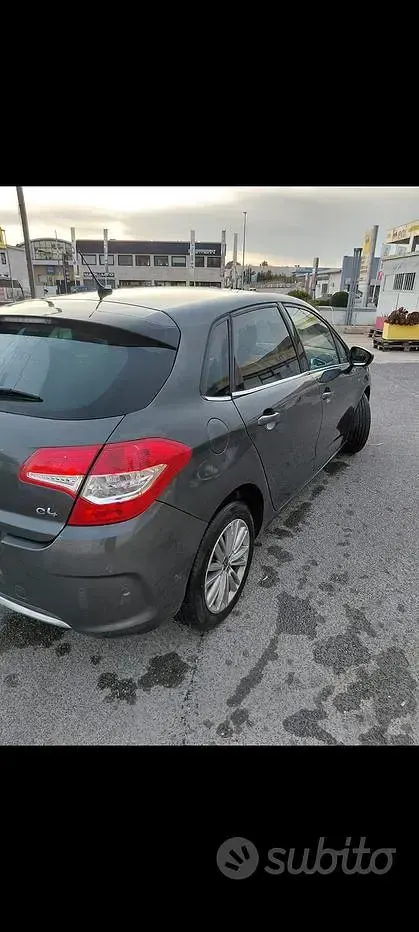 Usata Citroën C4 112 CV (82 kW) 2012 Grigio Berlina