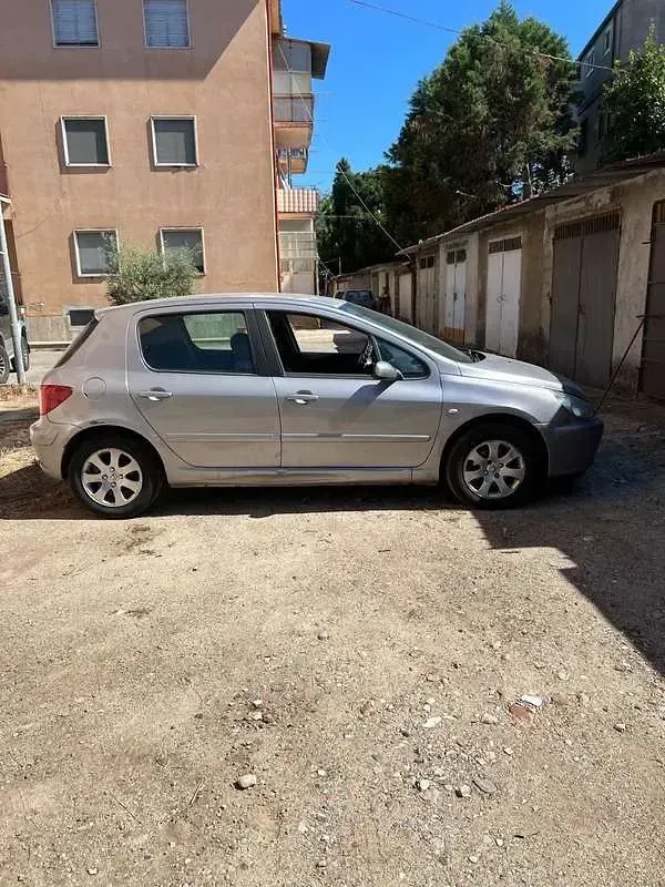 Usata Peugeot 307 90 CV (66 kW) 2003 Berlina