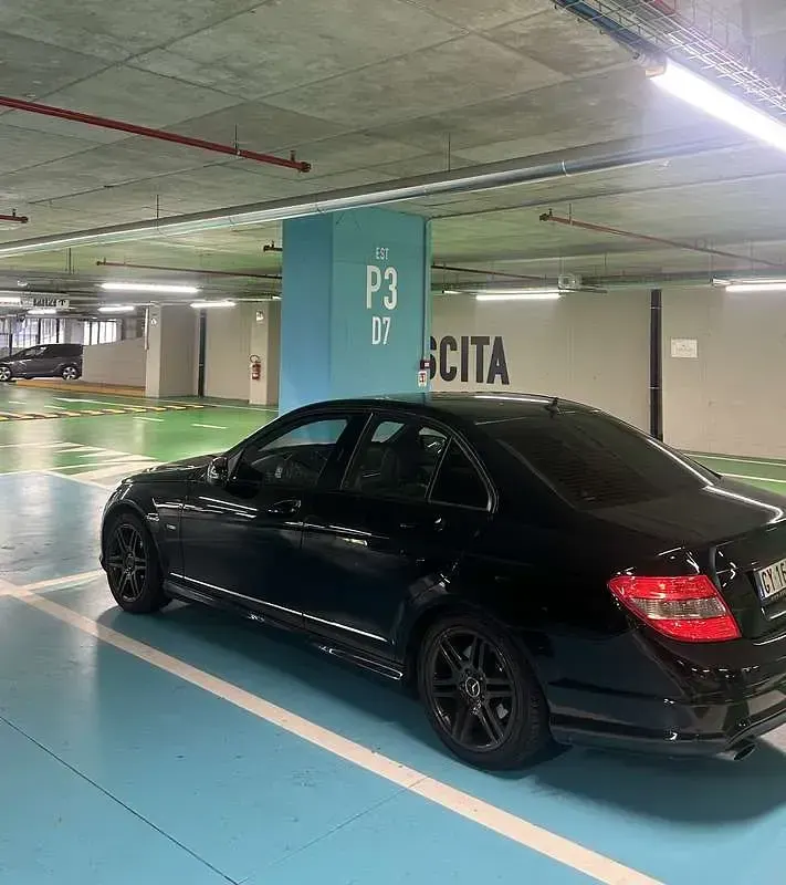 Usata Mercedes C180 Avantgarde 156 CV (114 kW) 2010 Berlina