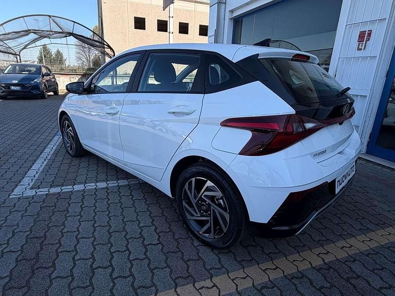 Nuova Hyundai i20 90 CV (66 kW) 2026 Atlas white Utilitaria
