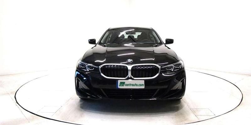 Usata BMW 320 190 CV (139 kW) 2025 Nero Berlina