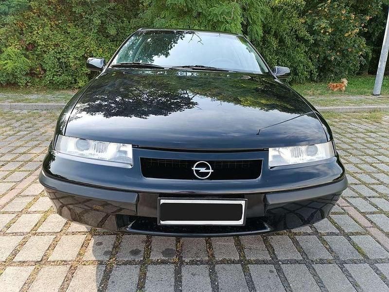 Usata Opel Calibra 116 CV (85 kW) 1996 Nero Coupé