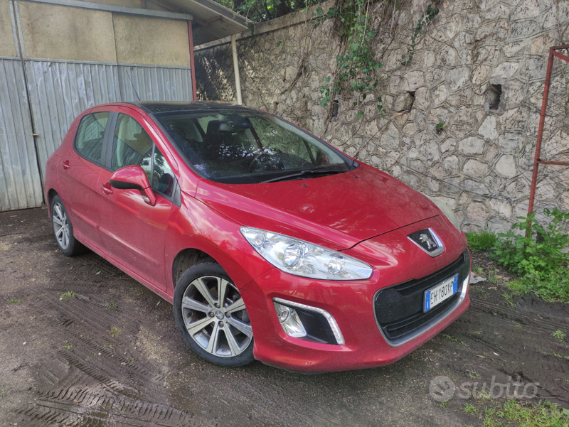 Usato 2011 Peugeot 308 2.0 Diesel 150 CV (6.500 €)