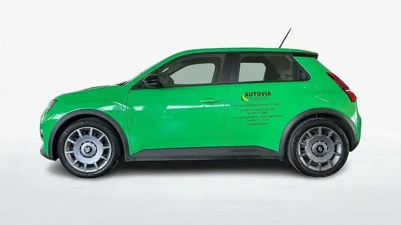 Nuova Renault 5 E-Tech Evolution 89 kW (122 CV) 2025 Verde Berlina