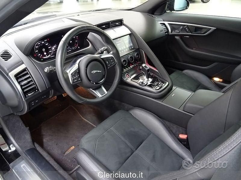 Usata Jaguar F-Type R-Dynamic 450 CV (330 kW) 2021 Nero Coupé