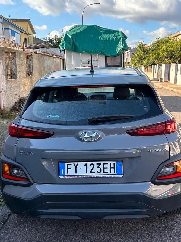 Usata Hyundai Kona 115 CV (84 kW) 2019 Grigio SUV