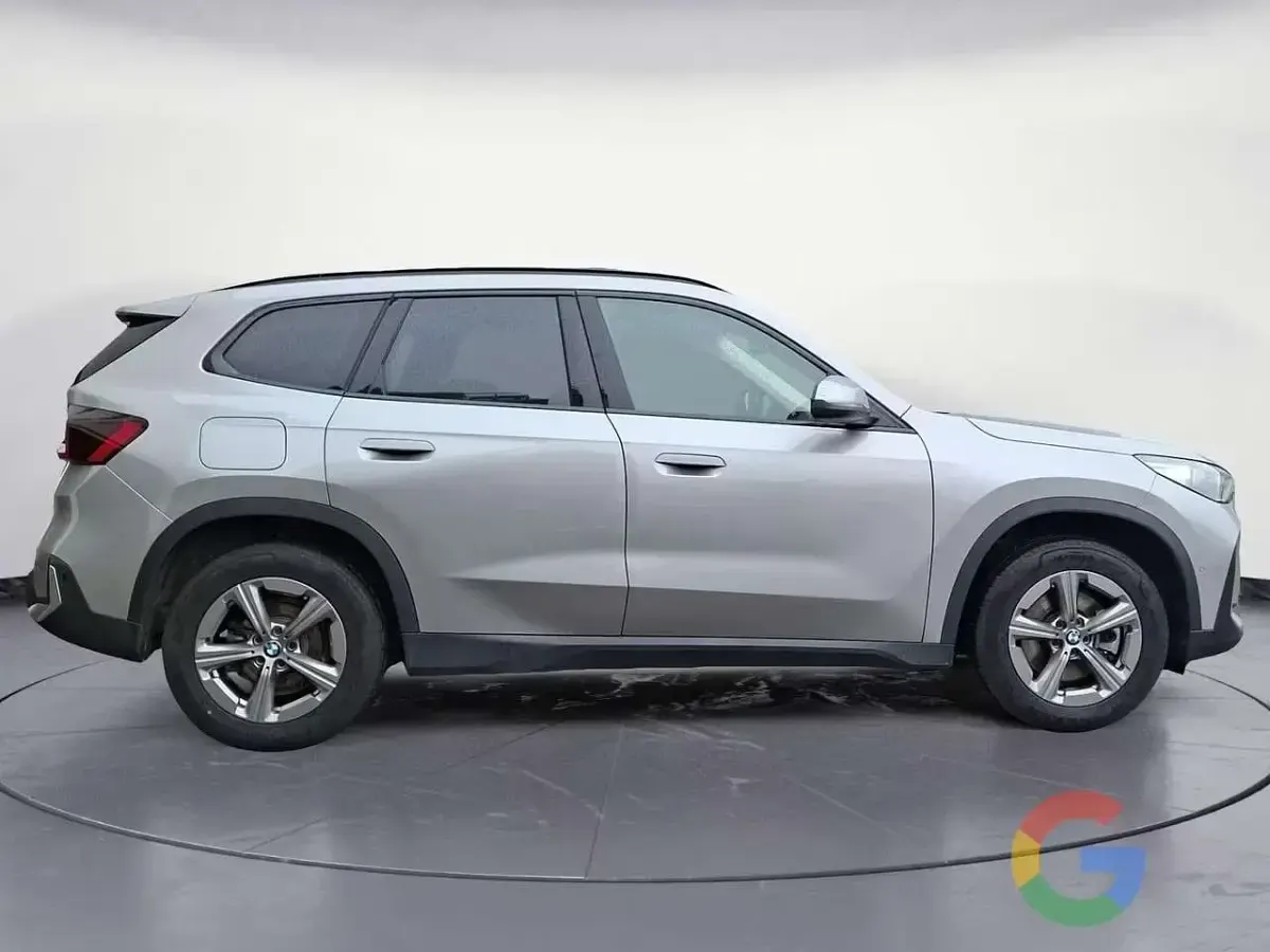 Begagnad BMW X1 170 HK (125 kW) 2024 Grå SUV