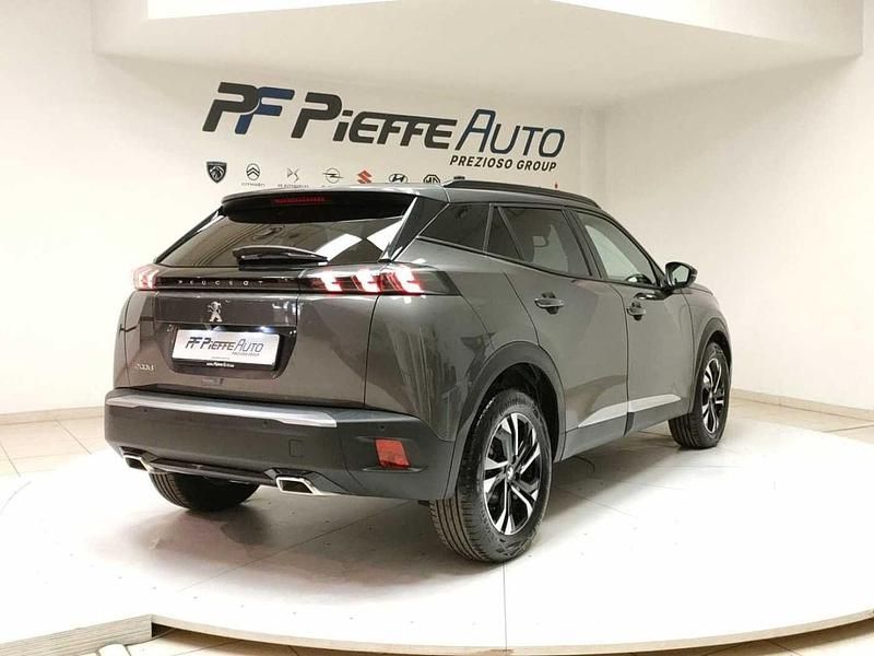 Usata Peugeot 2008 Allure 131 CV (96 kW) 2023 Grigio SUV