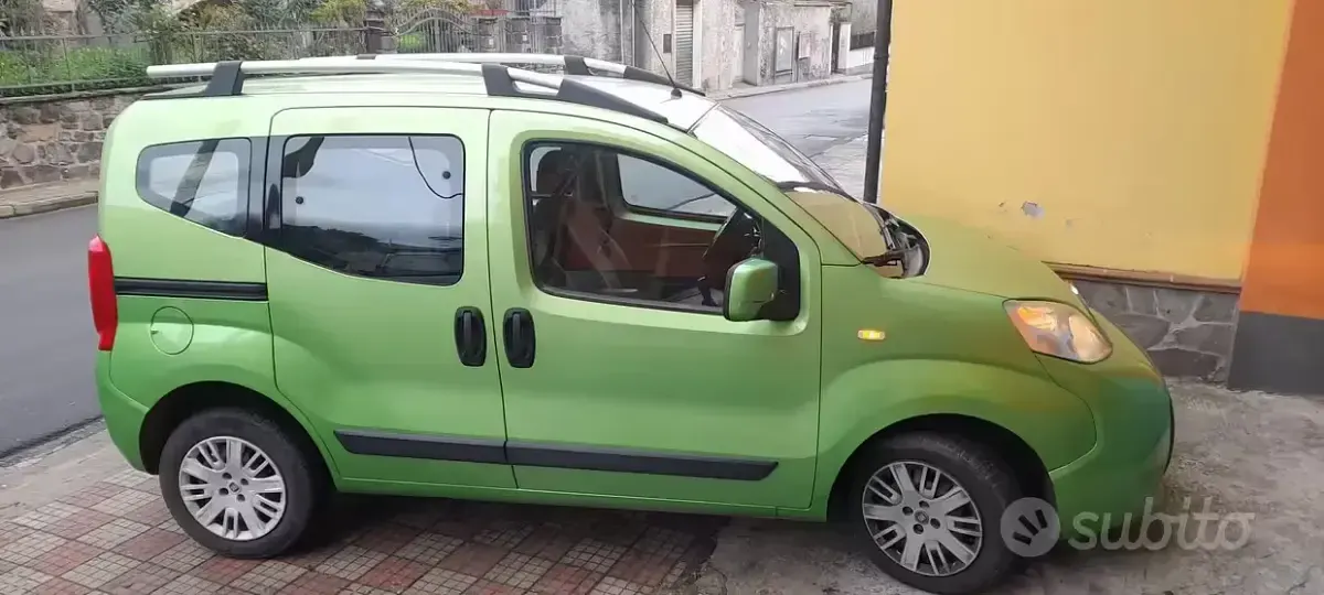 Usata Fiat Qubo Trekking 95 CV (69 kW) 2011 Verde Monovolume