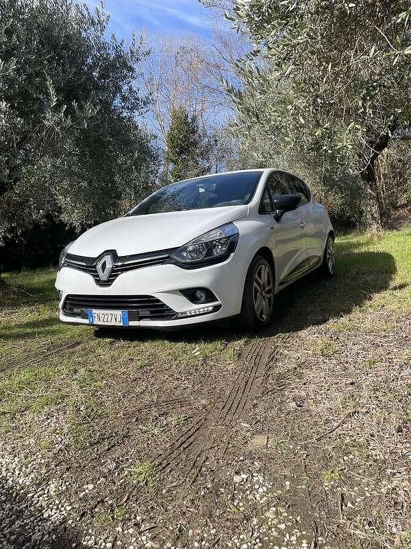 Usata Renault Clio IV 90 CV (66 kW) 2018 Bianco Berlina