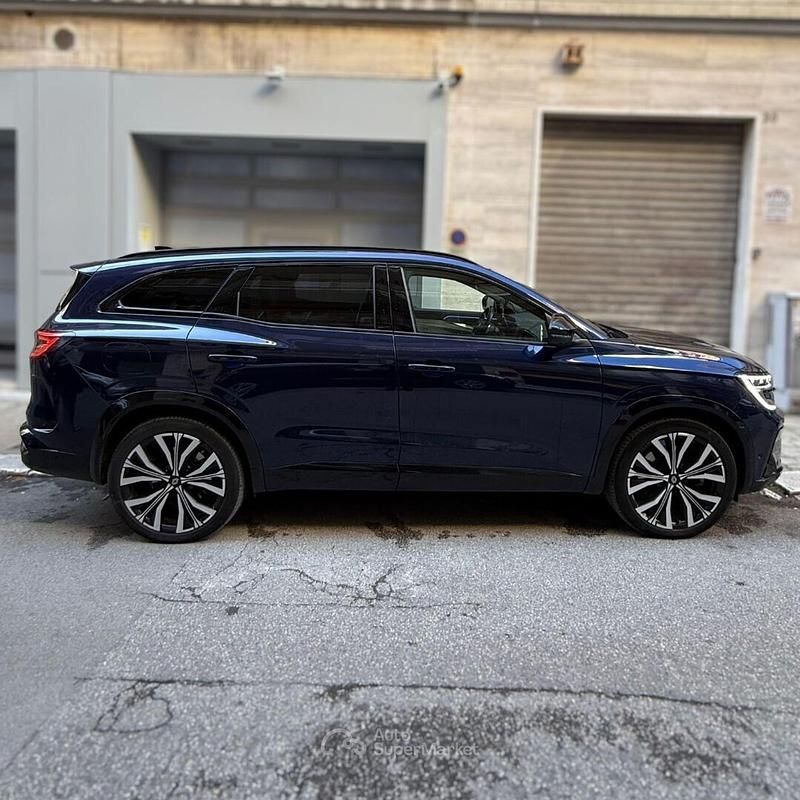 Usata Renault Espace Techno 199 CV (146 kW) 2023 Blu Monovolume