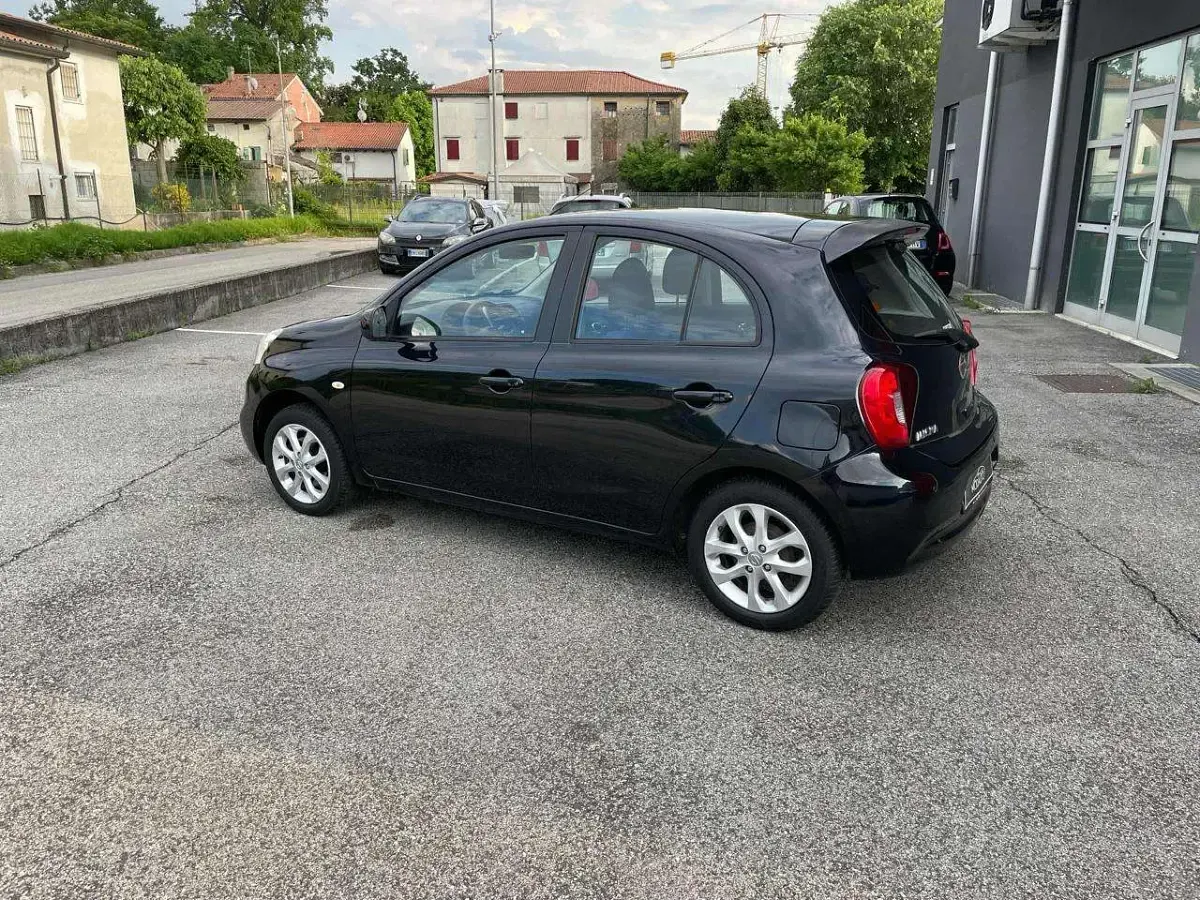 Second-hand Nissan Micra Acenta 80 CP (58 kW) 2015 Negru Hatchback