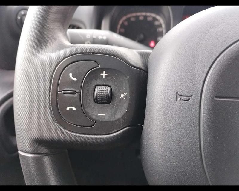 Usata Fiat Panda 70 CV (51 kW) 2024 Blu italia Utilitaria