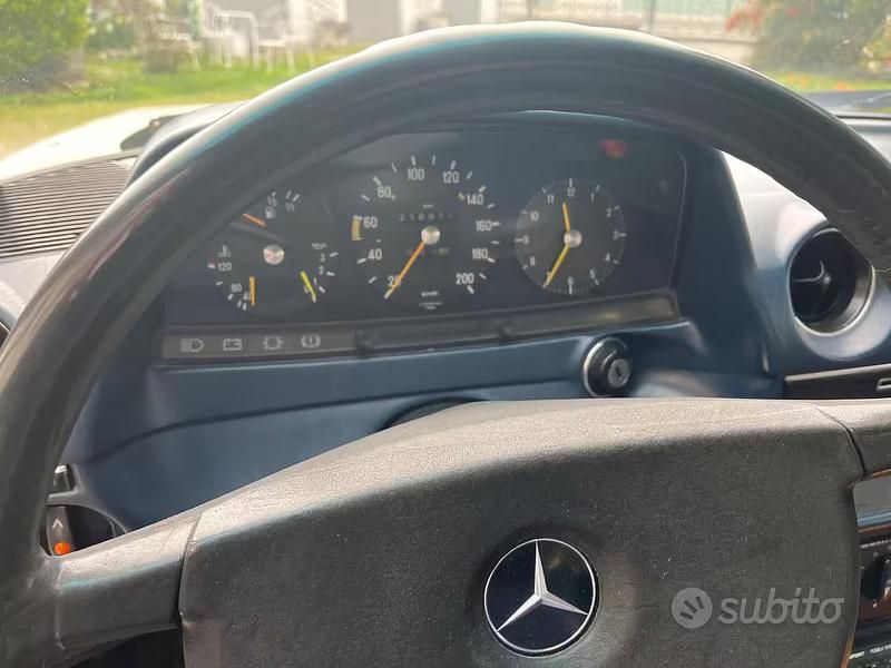 Usata Mercedes 200 1981