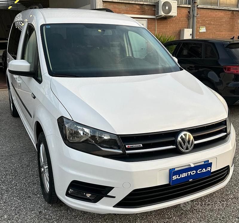 Usata VW Caddy Maxi 150 CV (110 kW) 2021 Bianco Monovolume