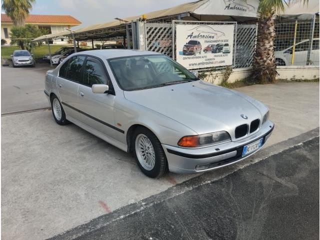 Grigio(met.) Usata 1999 BMW 528 Tre volumi | 7200 € - Immagine 1/4