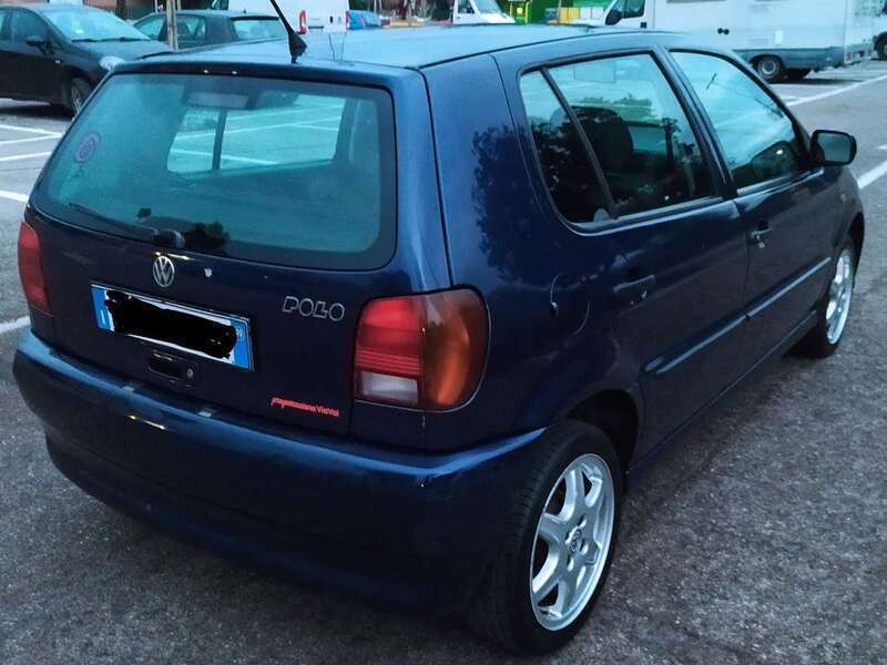 Usato 1999 VW Polo 1.0 Benzin 65 CV (1.800 €)