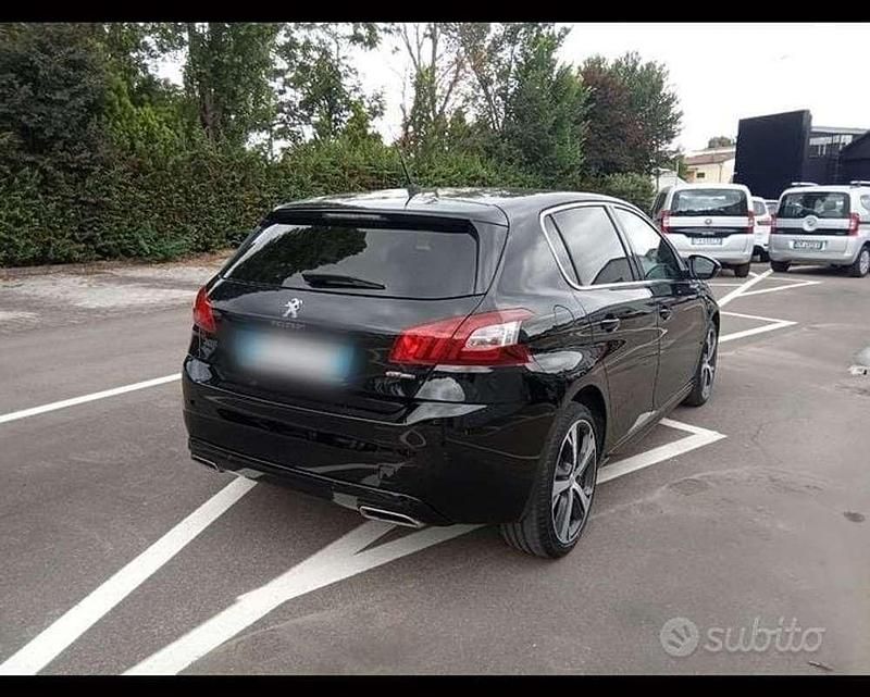 Usata Peugeot 308 GT-line 120 CV (88 kW) 2016 Berlina