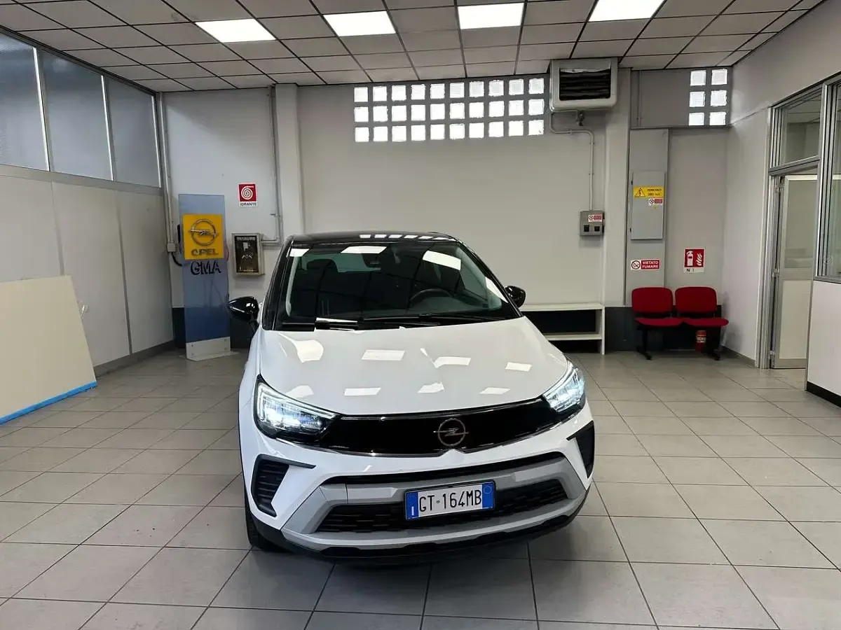 Käytetty Opel Crossland X Elegance 131 HP (96 kW) 2024 Valkoinen Katumaasturi