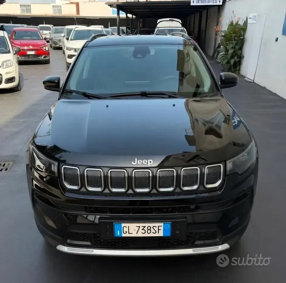 Usata Jeep Compass Limited 131 CV (96 kW) 2022 Nero SUV
