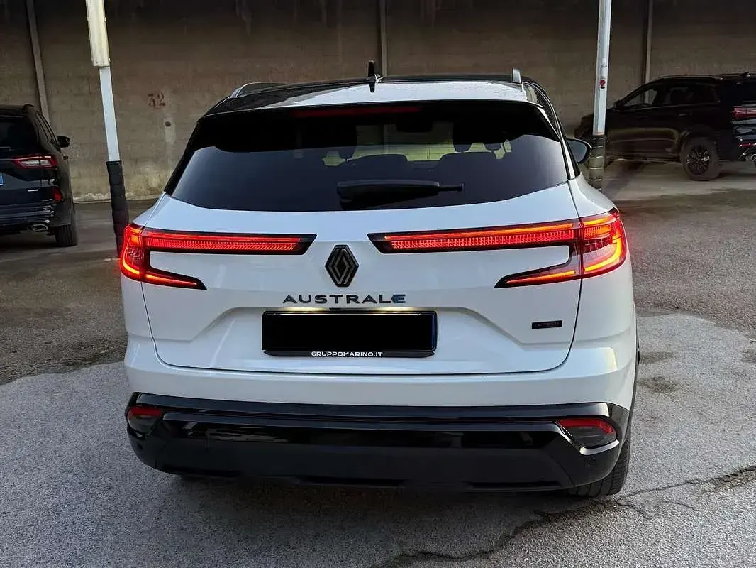 Usata Renault Austral Techno Esprit Alpine 131 CV (96 kW) 2023 Nero SUV