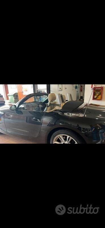 Usata BMW Z4 170 CV (125 kW) 2004 Nero Cabrio