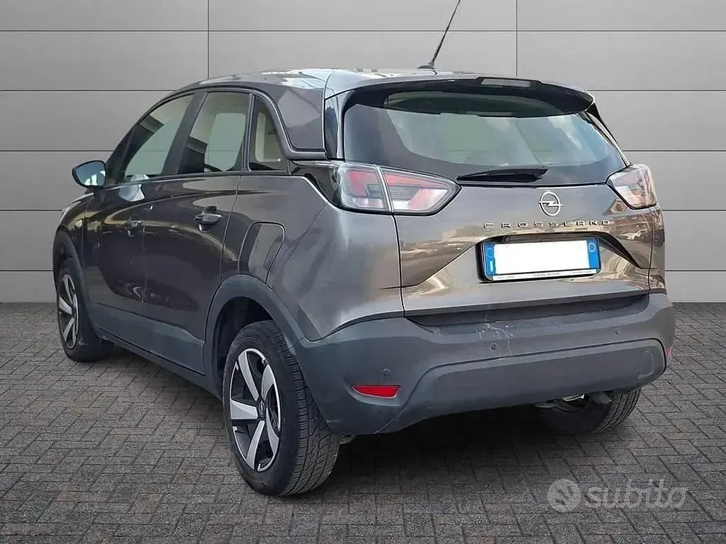 Usata Opel Crossland Elegance 110 CV (80 kW) 2022 Grigio SUV