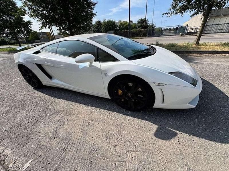 Usata Lamborghini Gallardo 560 CV (411 kW) 2009 Bianco Coupé