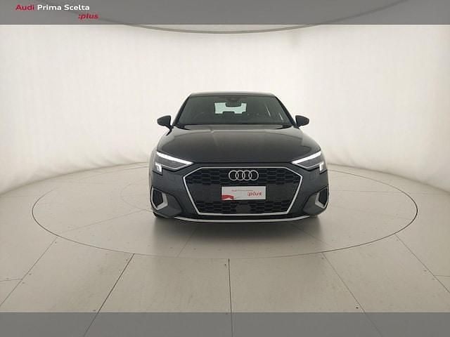 Usata Audi A3 Advanced Plus 110 CV (80 kW) 2022 Grigio manhattan metallizzato Berlina