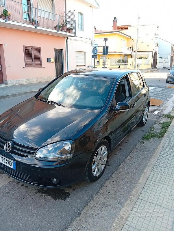 Usata VW Golf IV 140 CV (102 kW) 2005 Nero Berlina
