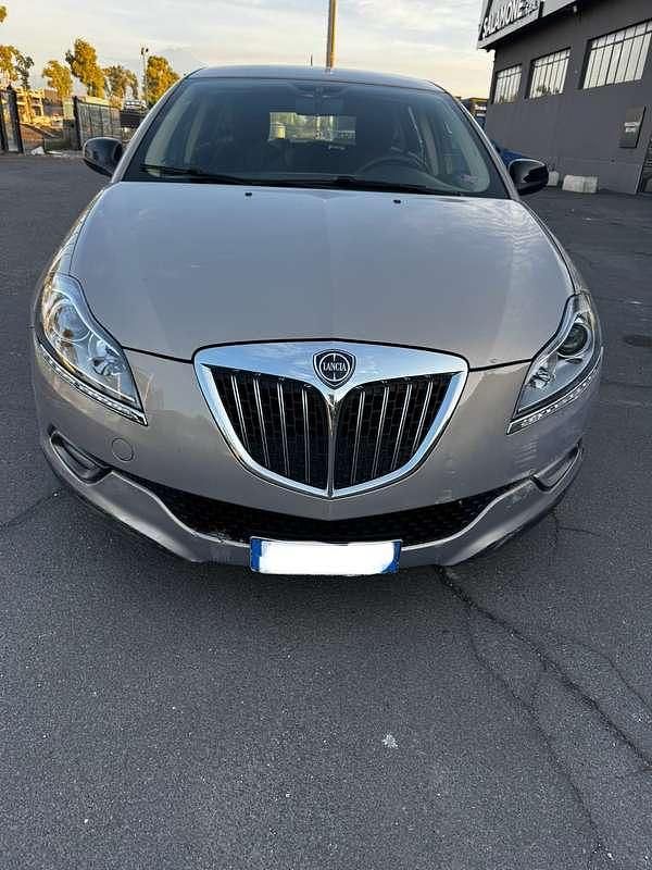 Usata 2009 Lancia Delta Due volumi | 7000 € (Cara) - Immagine 1/4