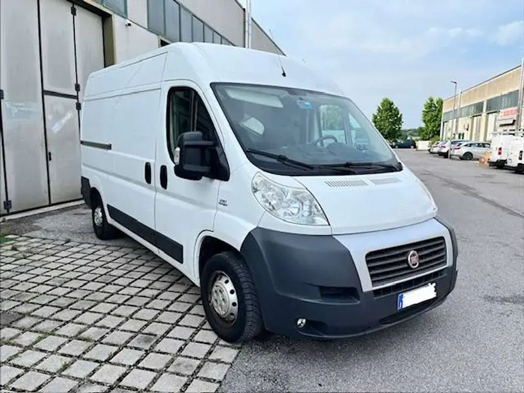 Usata Fiat Ducato 131 CV (96 kW) 2014 Bianco Furgone