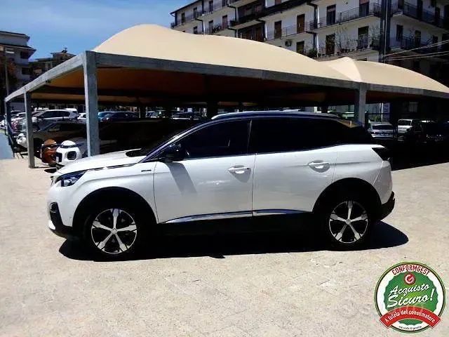 Usata Peugeot 3008 GT-line 131 CV (96 kW) 2019 Bianco SUV