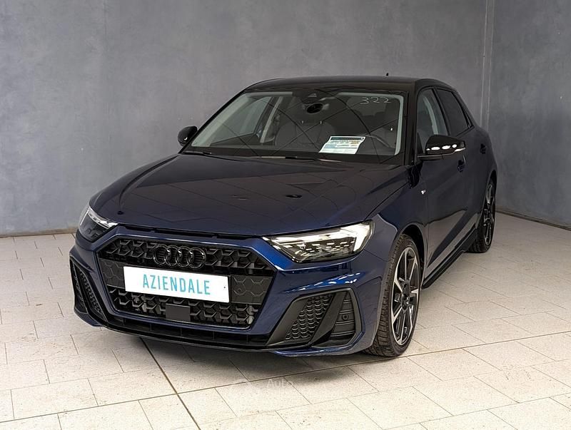 Usata Audi A1 Sportback Black Edition 158 CV (116 kW) 2025 Blu Utilitaria