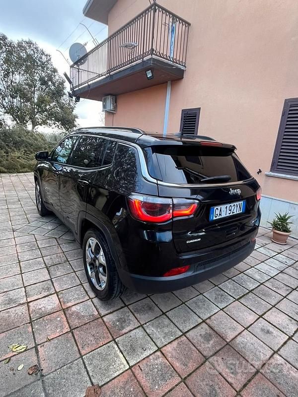 Usata Jeep Compass Limited 120 CV (88 kW) 2020 Nero SUV