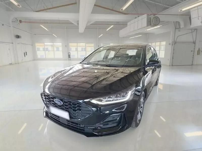 Usata Ford Focus ST-Line 155 CV (114 kW) 2024 Nero Berlina