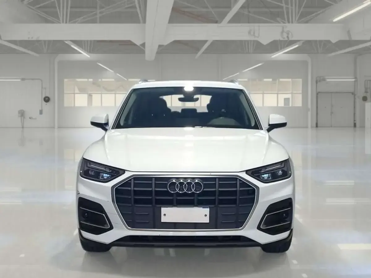 Usata Audi Q5 Business 163 CV (119 kW) 2023 Bianco SUV