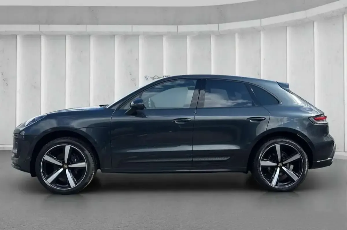 Usata Porsche Macan 265 CV (194 kW) 2023 Nero SUV