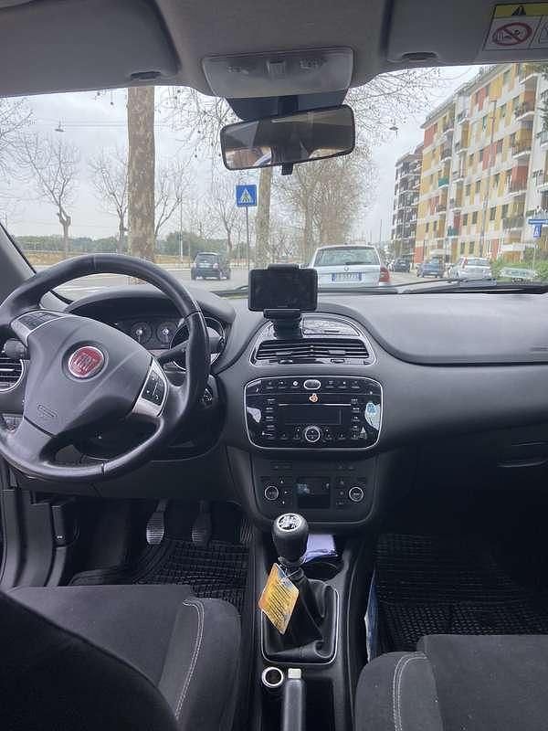 Usata Fiat Grande Punto 77 CV (56 kW) 2014 Utilitaria