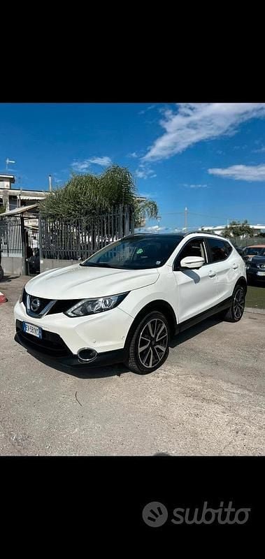 Usata Nissan Qashqai 360º 131 CV (96 kW) 2015 Bianco SUV