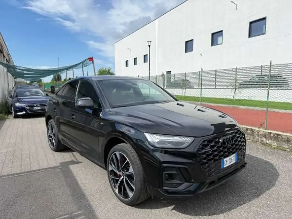 Usata Audi Q5 Sportback Ambiente 265 CV (194 kW) 2025 Nero mito metallizzato SUV